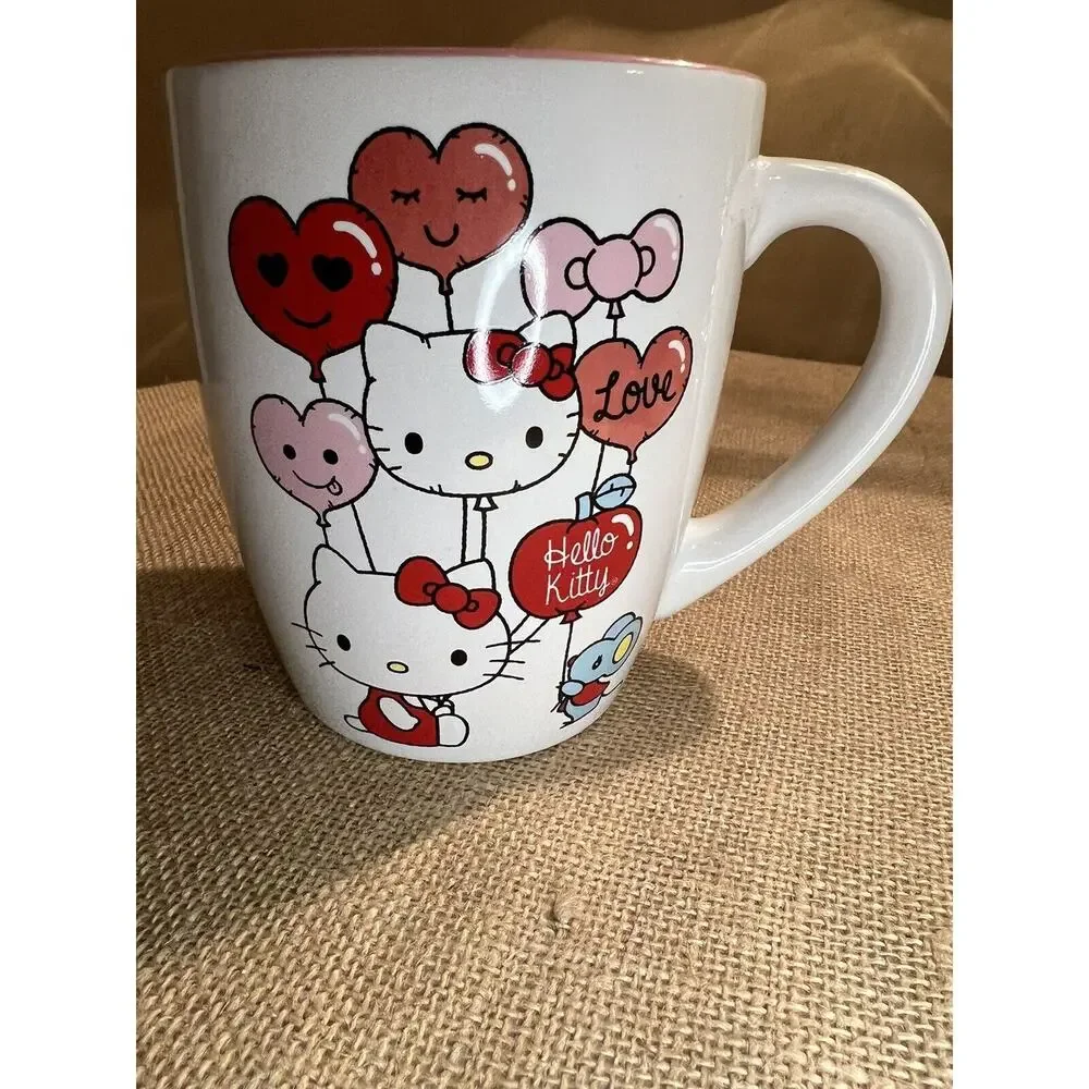 Sanrio HELLO KITTY Love and Hearts LARGE 25 oz Mug